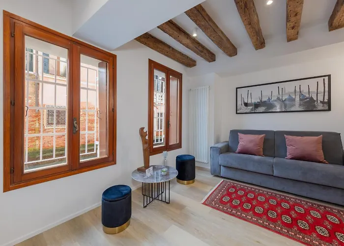 Ca' San Giacomo Canal View Апартаменты *