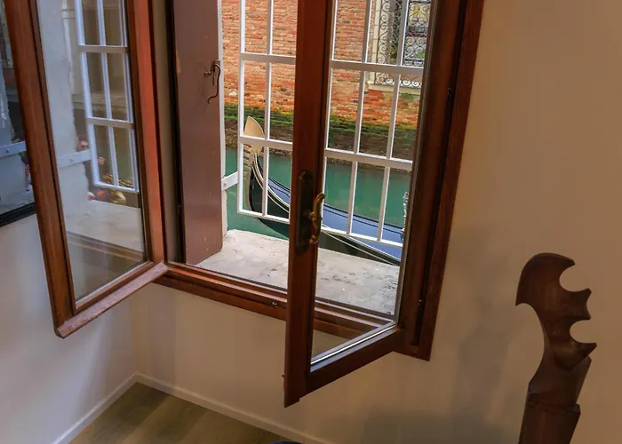 Апартаменты Ca' San Giacomo Canal View