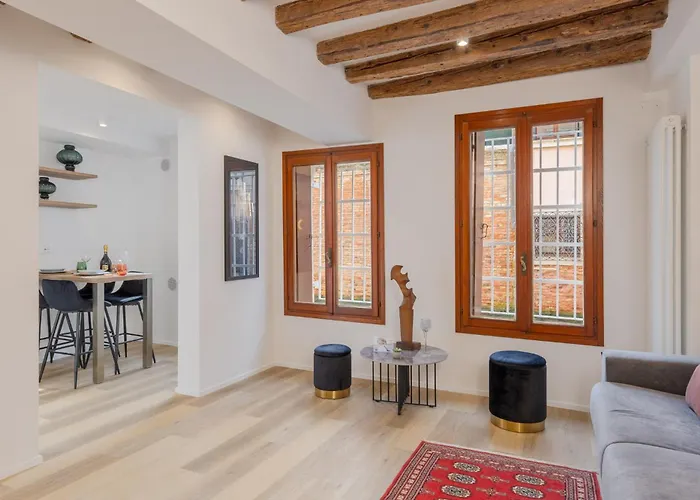 Апартаменты Ca' San Giacomo Canal View Венеция