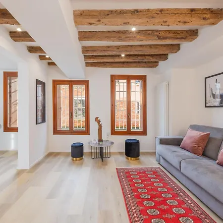 Ca' San Giacomo Canal View Apartamento