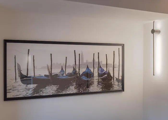 Ca' San Giacomo Canal View